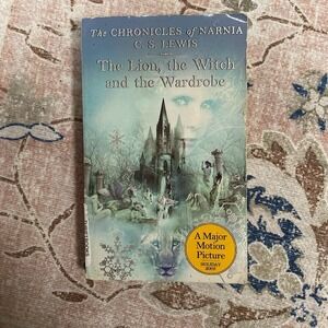 The‎ Lion the Witch and the Wardrobe Chronicles of Narnia C.S. Lewis Book 2 Kids